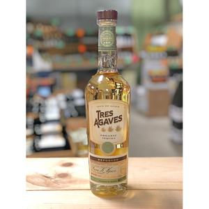 Image of Tres Agaves Tequila Reposado from Tres Agaves Products, Inc.